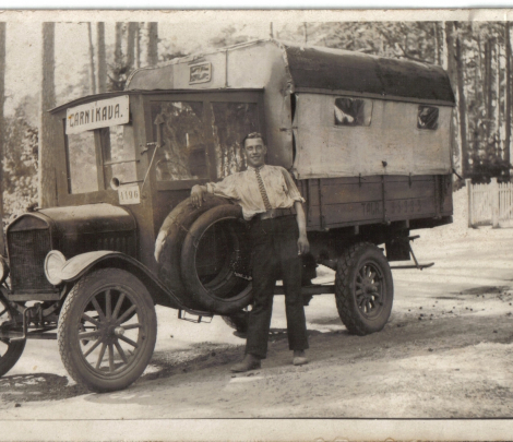 4_autobuss_1927.jpg